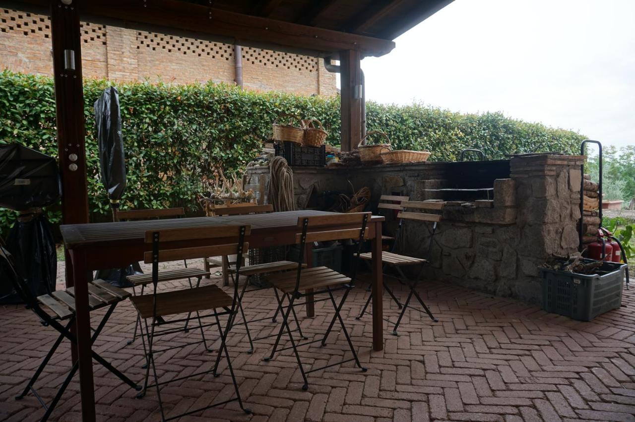 Agriturismo La Romanella Viterbo Esterno foto